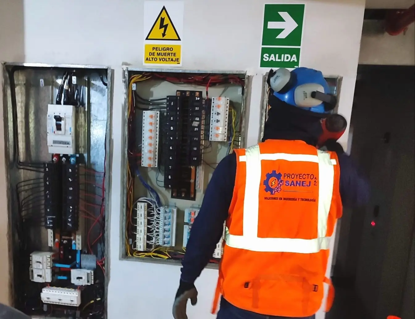 mantenimiento de tableros eléctricos